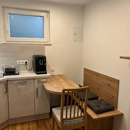 アパート Weiss *